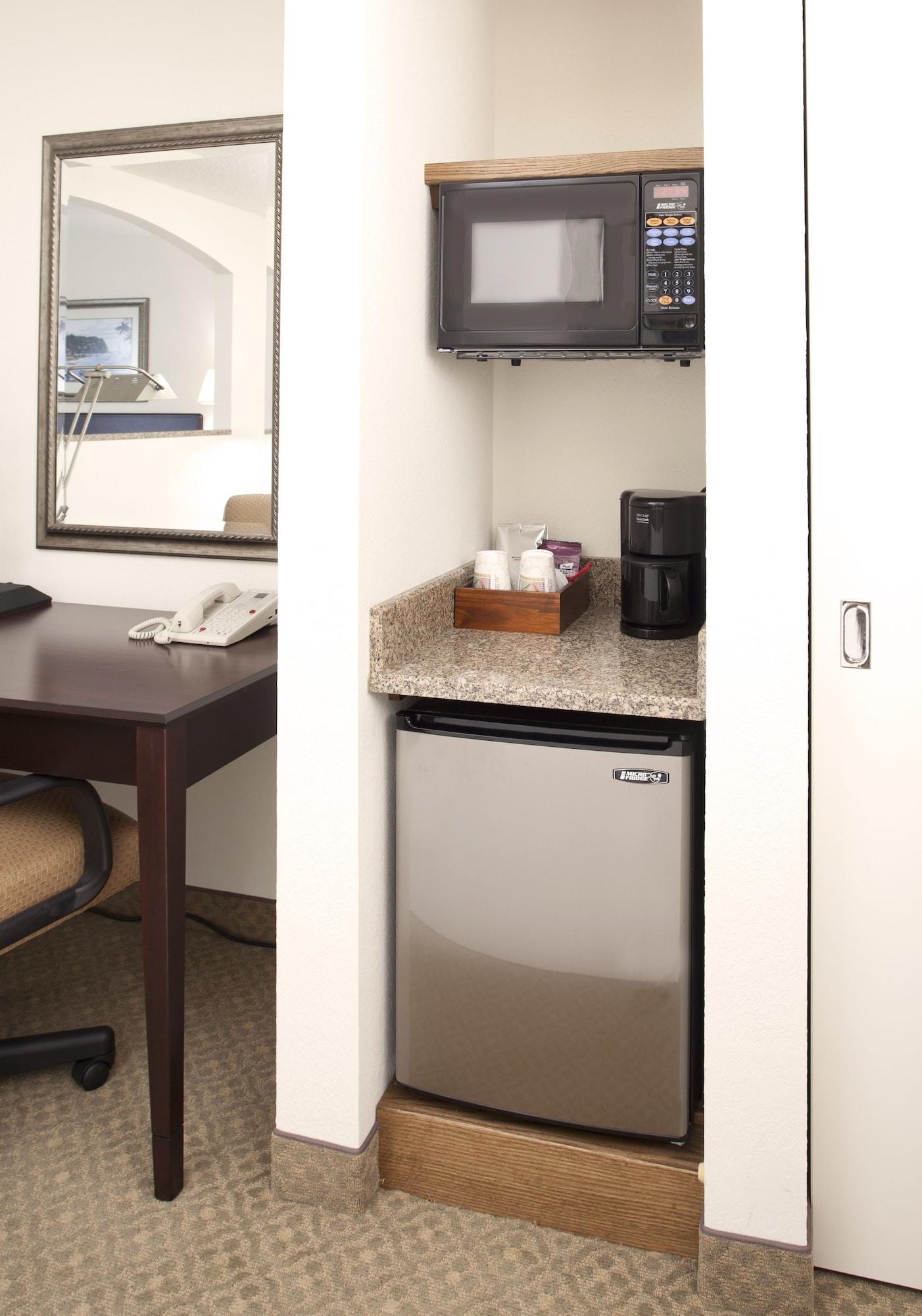 Ann Arbor Regent Hotel And Suites Bagian luar foto